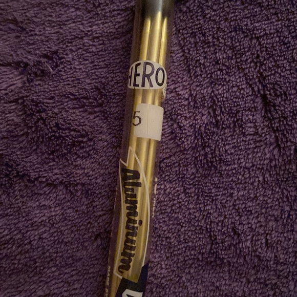 Lot of vintage knitting needles aluminum 5 pair 1 single 1 new package of 4 pins - Picture 7 of 13